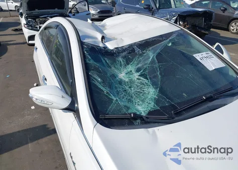 2014 Hyundai Sonata Hybrid from USA, damaged, VIN KMHEC4A49EA114517